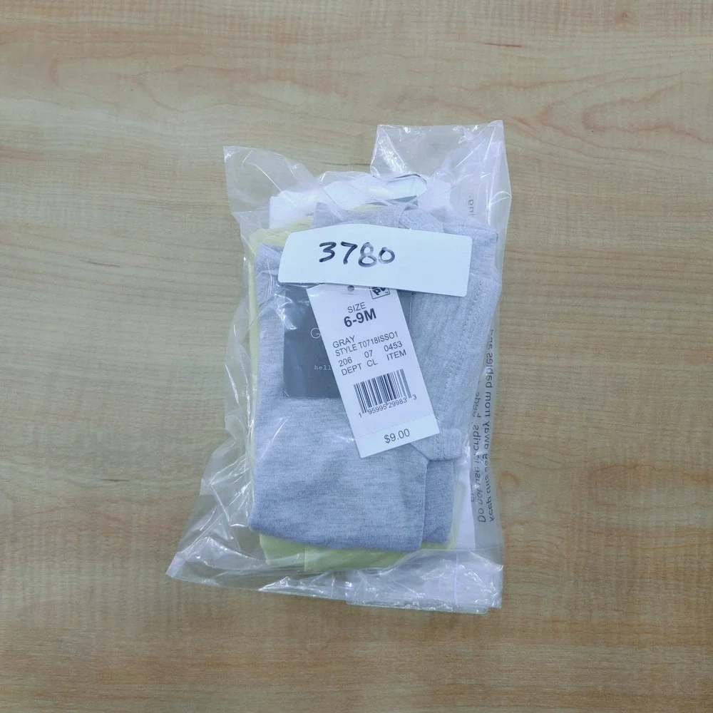 Grayson Mini Baby Bodysuit Bundle 3pc  Gray Yellow White 6-9M 18M 24M‎